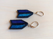 Load image into Gallery viewer, Flu-flu Mini: Electric Blue and Navy