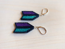 Load image into Gallery viewer, Flu-flu Mini: Electric Emerald and Purple