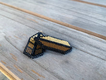 Load image into Gallery viewer, Pinnate & Petal 2X