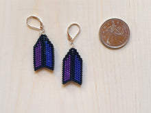 Load image into Gallery viewer, Flu-flu Mini: Electric Purple and Navy
